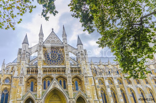 Bild på Westminister Abbey catedral from below London